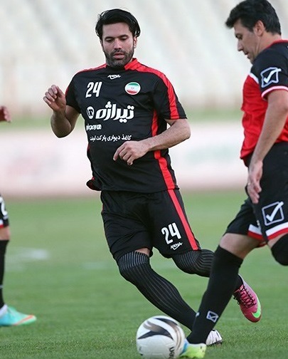 علیرضا واحدی نیکبخت